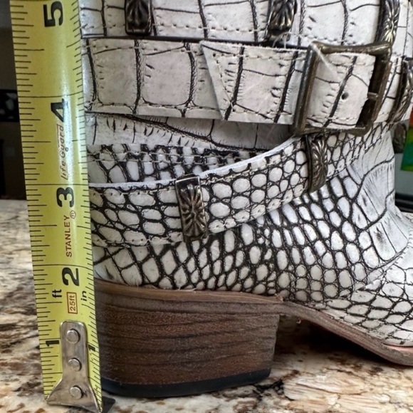 Freebird by Steven Textured Cream Heeled Boots - Picture 5 of 7